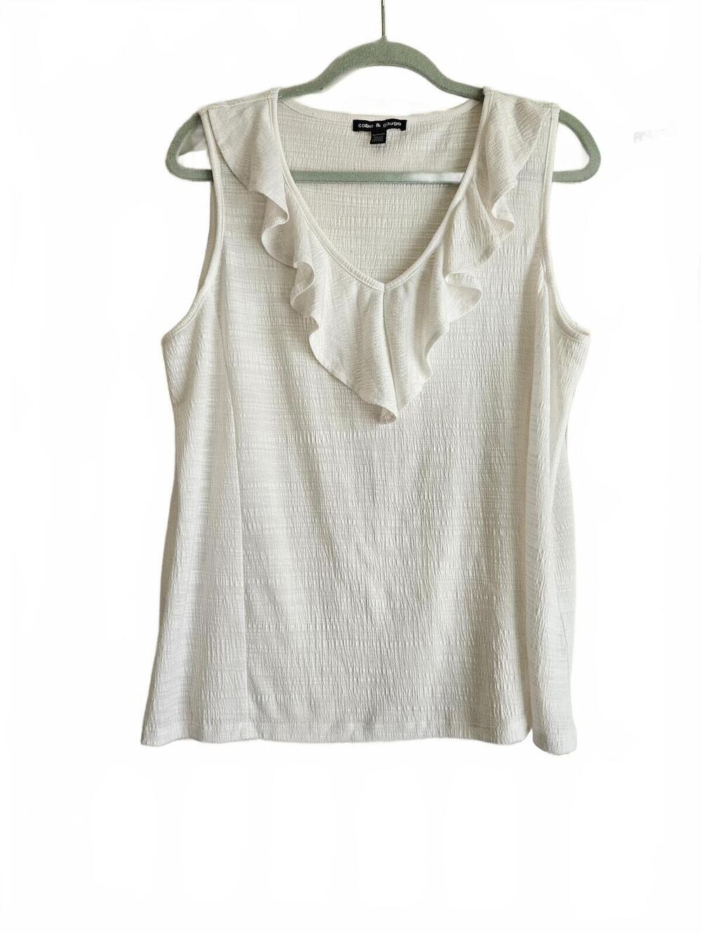 Cable & Gauge White Sleeveless Textured Ruffle V-Neck Top XL